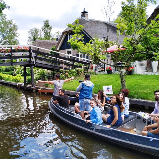 Otobüsle Büyük Avrupa turu - Giethoorn