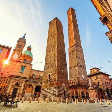 Bologna - İtalya Otobüsle Avrupa turu