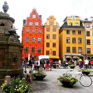 otobüsle kuzey Avrupa turu stockholm isveç